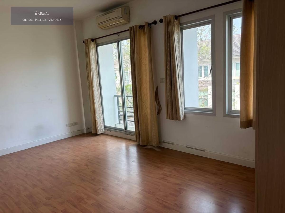 ให้เช่าทาวน์โฮม 3 ชั้น Vista park รัชดา-รามอินทรา (22 ตร.ว.) ตกแต่งพร้อมอยู่