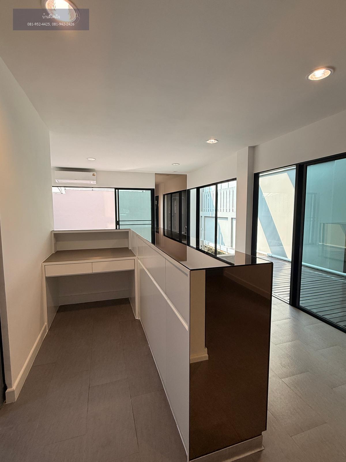 ให้เช่า Home Office 4 ชั้น โครงการ Noble Cube พัฒนาการ (40.50 ตร.ว.)