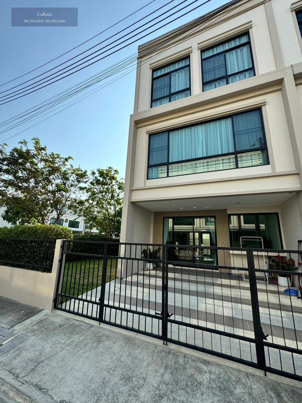 ให้เช่าทาวน์โฮม 3 ชั้นใหม่ Q Prime สุขุมวิท77 (46 ตร.ว.) 3 นอน 4 น้ำ หลังมุม มีสวนส่วนตัว