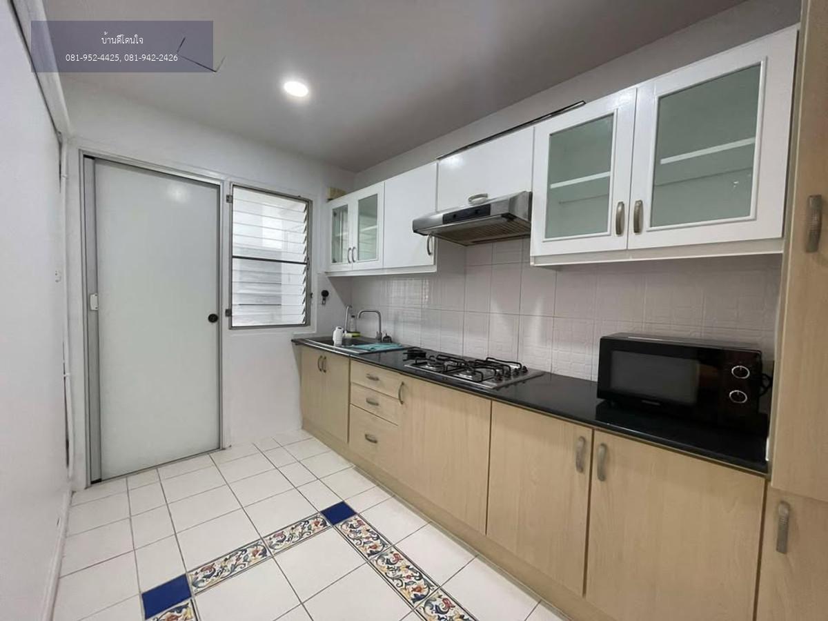 ให้เช่าคอนโด D.S. Tower 2 สุขุมวิท 39 (125 ตร.ม.) 3 นอน 2 น้ำ พร้อมอยู่