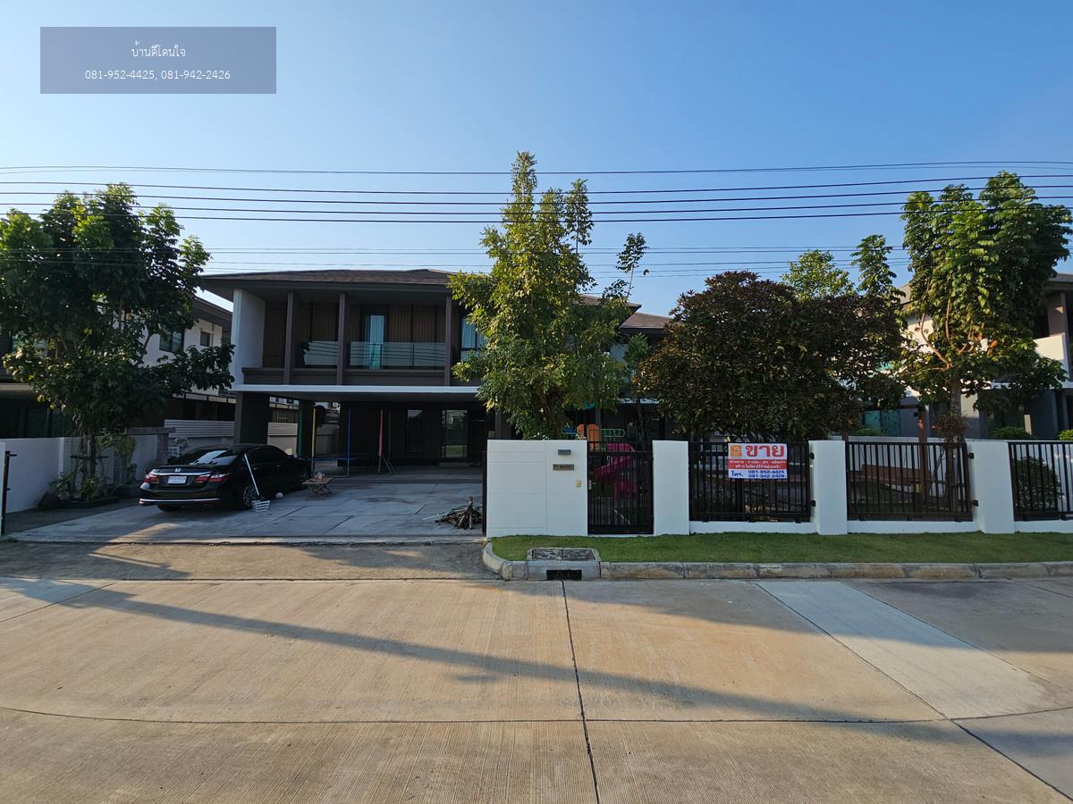 ขายด่วน!! บ้านบุราสิริ บางนา(114 ตร.ว.) 4 นอน 5 น้ำ แต่งสวย