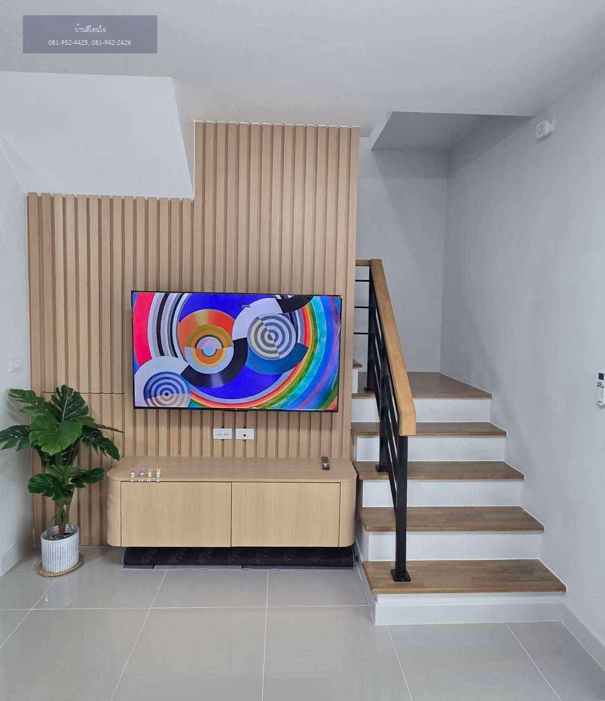 ให้เช่าทาวน์โฮม PLENO SUKHUMVIT–BANGNA 3 (18 ตร.ว.) เลี้ยงสัตว์ได้ ใกล้เมกาบางนา
