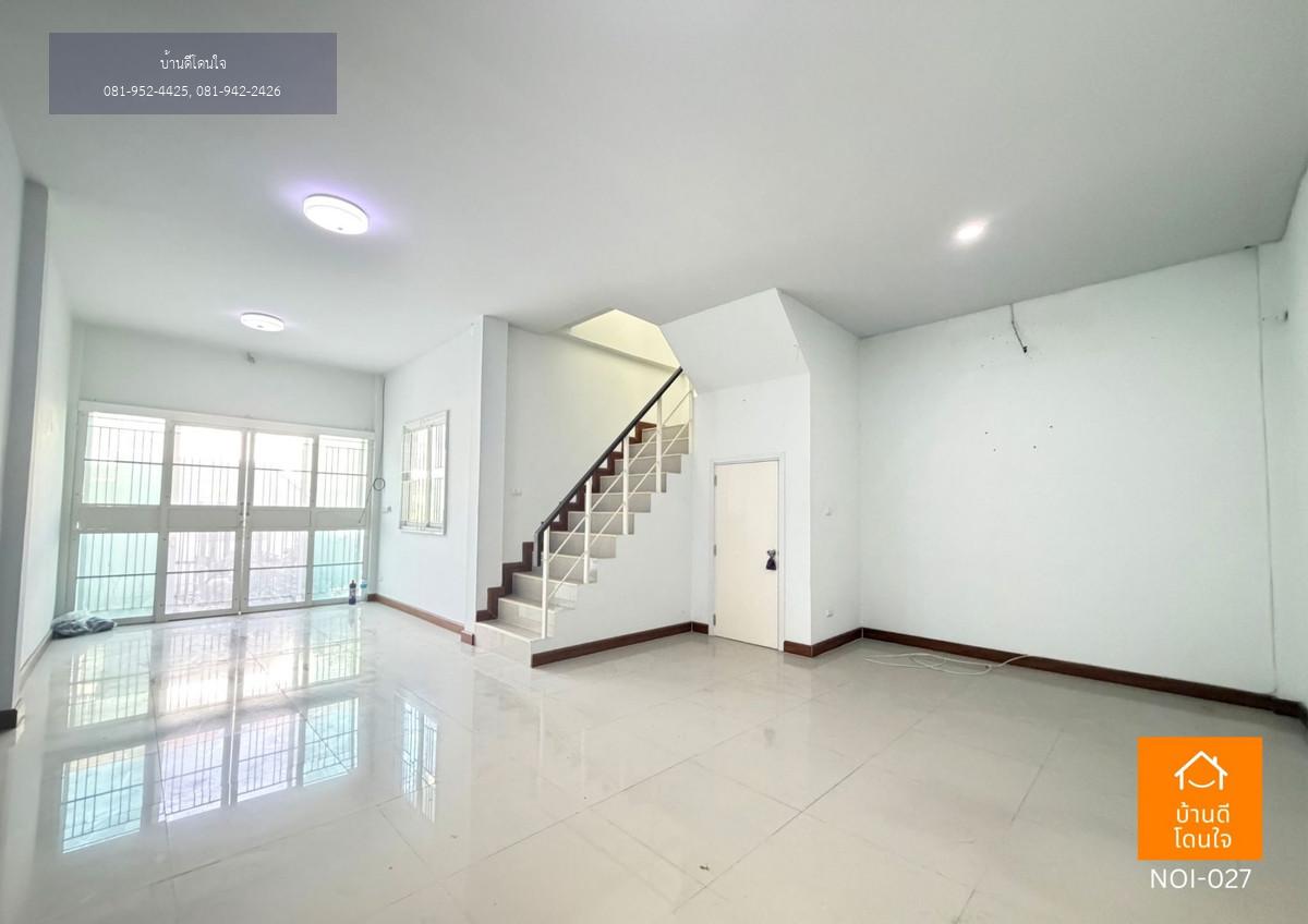 ขายถูกสุด! เดอะมันนี่ มี พันธุวงษ์ ทาวน์โฮม 2 ชั้น 20.3 ตรว. 3 นอน 2 น้ำ ติดถนนเมน ต้นโครงการ ค้าขายได้