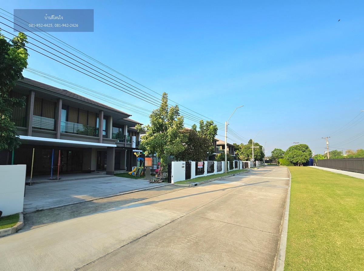 ขายด่วน!! บ้านบุราสิริ บางนา(114 ตร.ว.) 4 นอน 5 น้ำ แต่งสวย